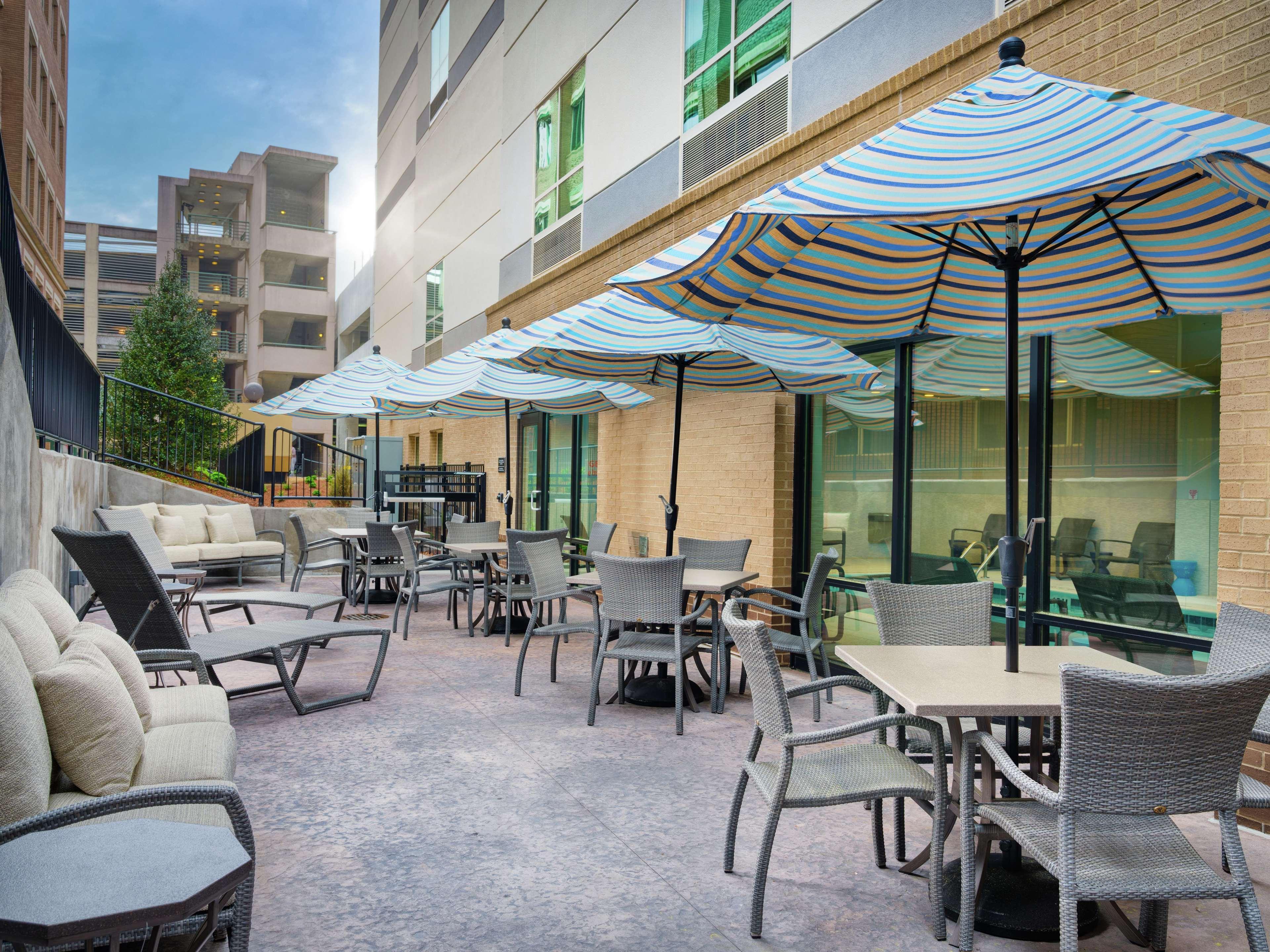 Hampton Inn & Suites Atlanta Decatur/Emory Eksteriør billede