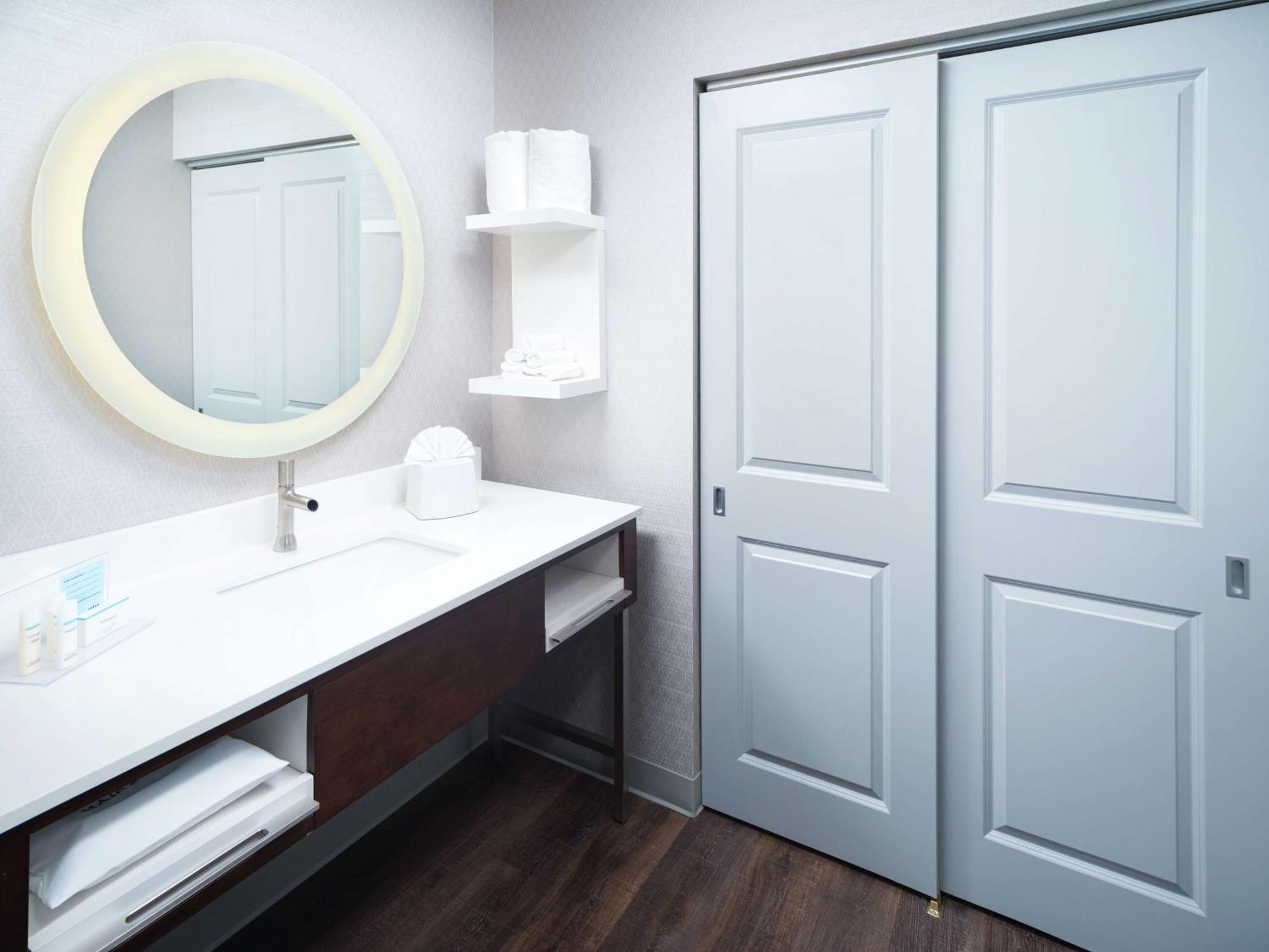 Hampton Inn & Suites Atlanta Decatur/Emory Eksteriør billede